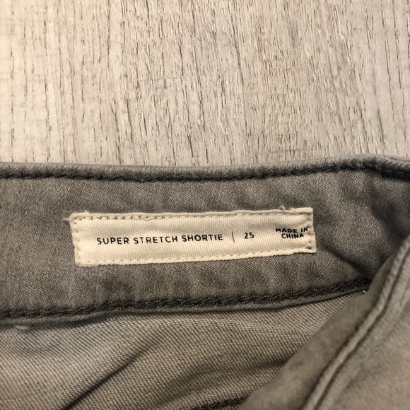 PacSun super stretch shortie jean short - Picture 3 of 4